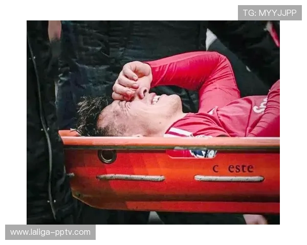 曼联医疗团队证实肌肉损伤率偏高 密集赛程下体能管理成难题