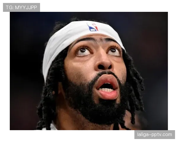 奇才八人确定缺席比赛 浓眉手指扭伤拉塞尔未随队出征